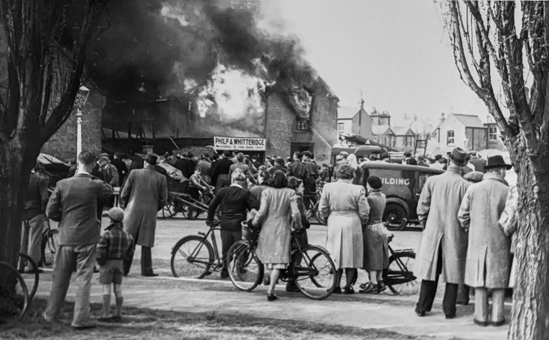 Philip and Whitteridge fire 1950 (2)